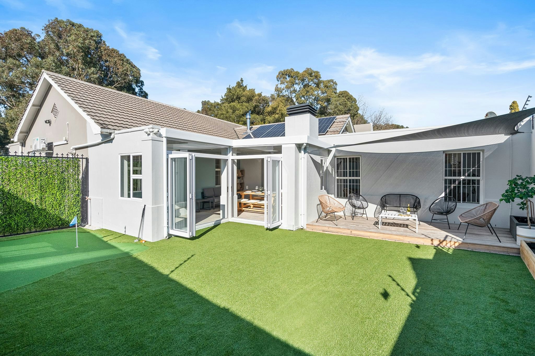 Sangrove Residence image no 2 of 51