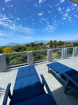 Cape Town Accommodation at Atlantic Wave Kommetjie Sea View | Viya