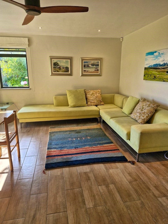 Hermanus Accommodation at  | Viya