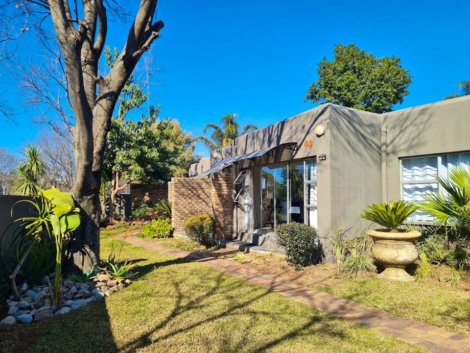 West Rand Accommodation at  | Viya