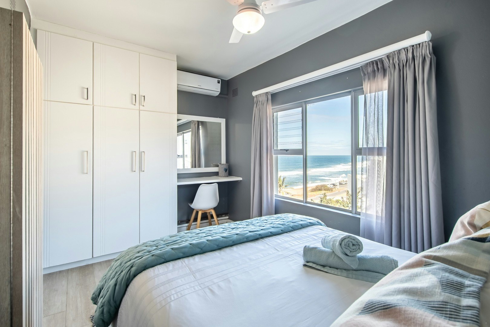 Coastal Elegance image no 15 of 22