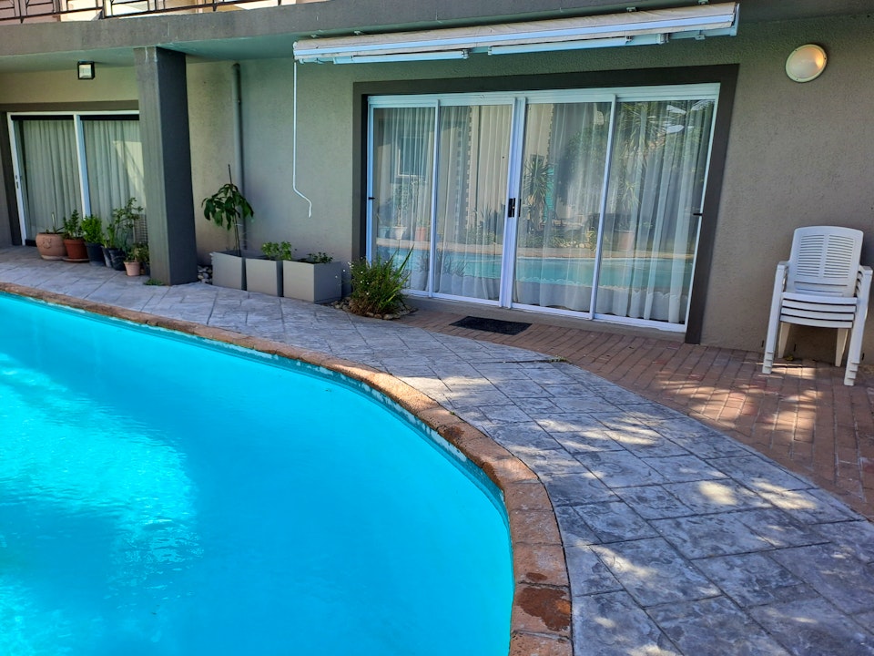 Bloubergstrand Accommodation at  | Viya