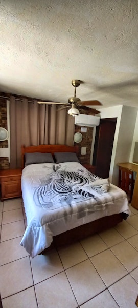 Kruger National Park South Accommodation at 3875 Eagle | Viya