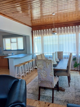 Gansbaai Accommodation at Vergezicht Vakansie Huis | Viya