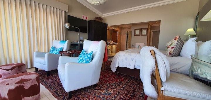Jeffreys Bay Accommodation at On the Beach Guest House and Suites | Viya