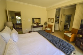 Drakensberg Accommodation at San Rock Guest House | Viya