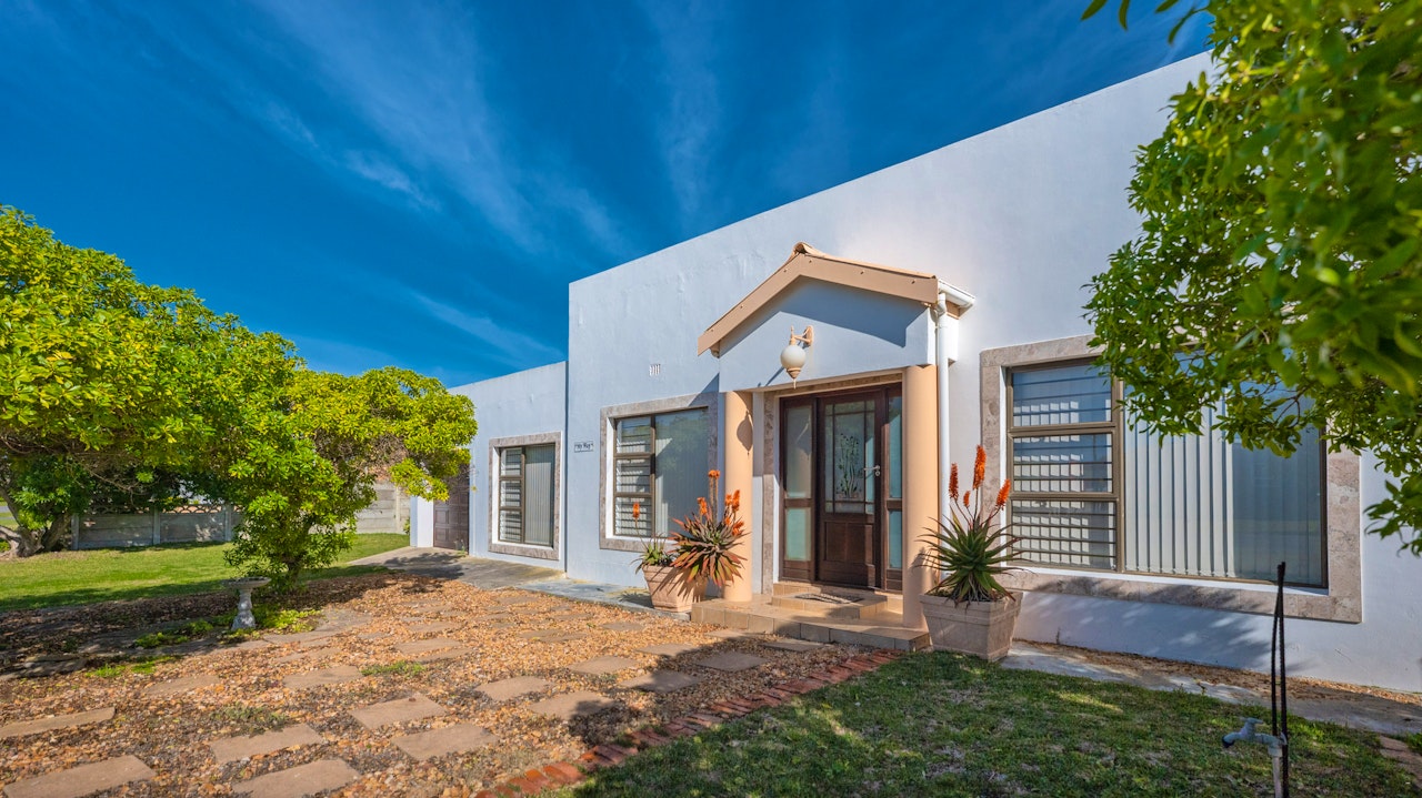 Struisbaai Accommodation at  | Viya