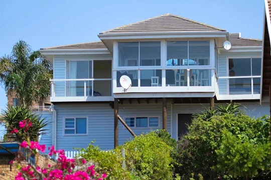 Jeffreys Bay Accommodation at  | Viya