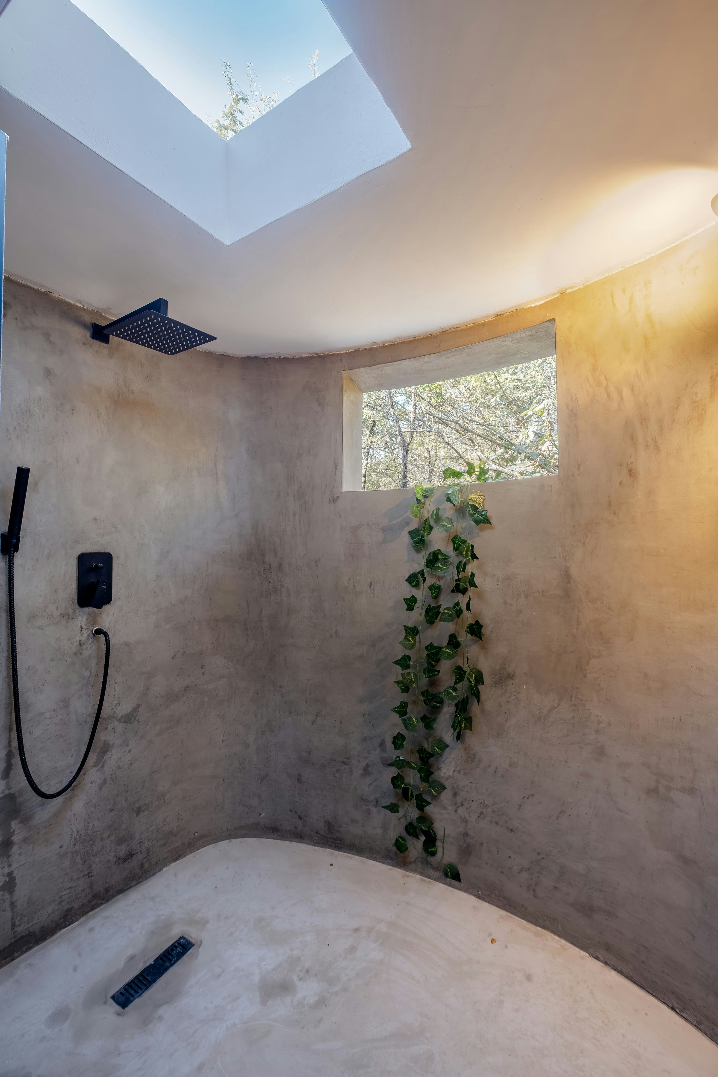 Yana’s Luxury Villa image no 7 of 25