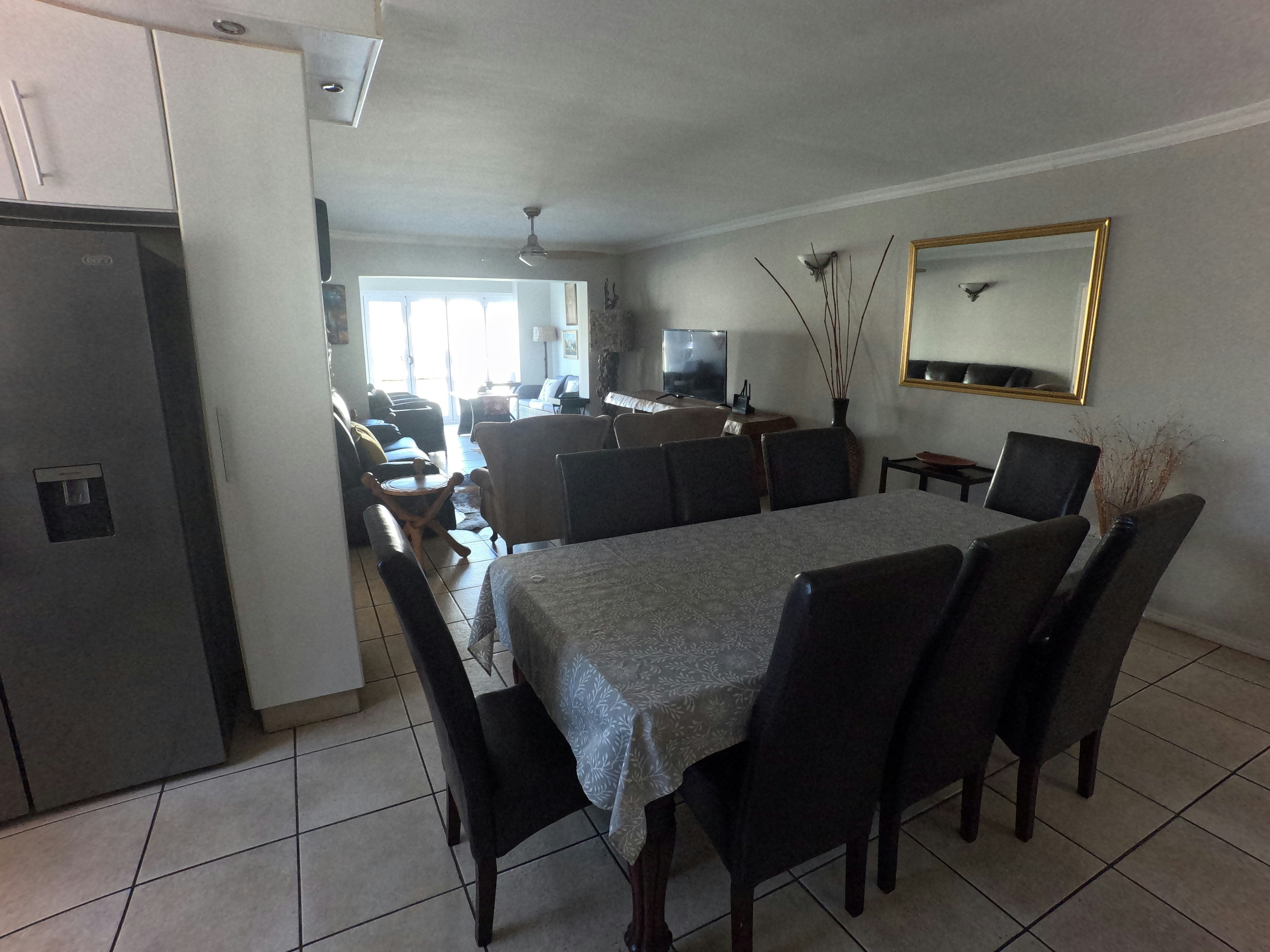 Marina Martinique Aruba Breeze Condo image no 10 of 37