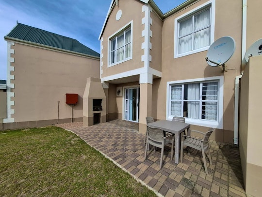 Jeffreys Bay Accommodation at  | Viya