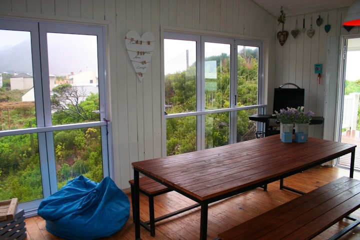 Western Cape Accommodation at Rustic Beach Cottage | Viya