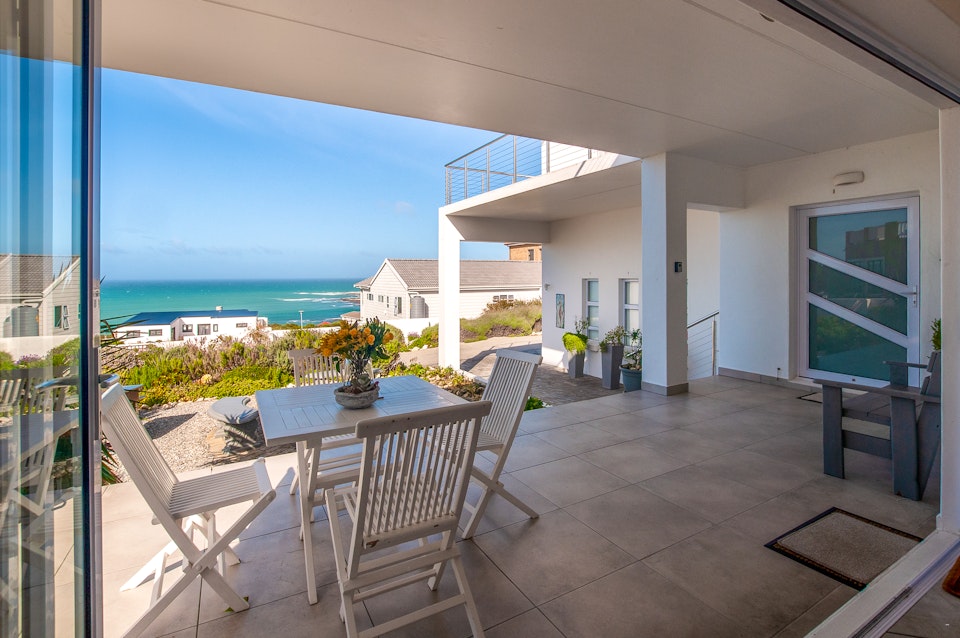 Struisbaai Accommodation at  | Viya