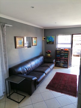 Cape Town Accommodation at Mountain Road Cottage | Viya