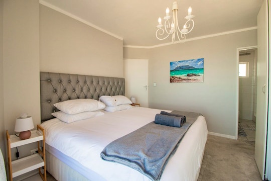 Bloubergstrand Accommodation at  | Viya