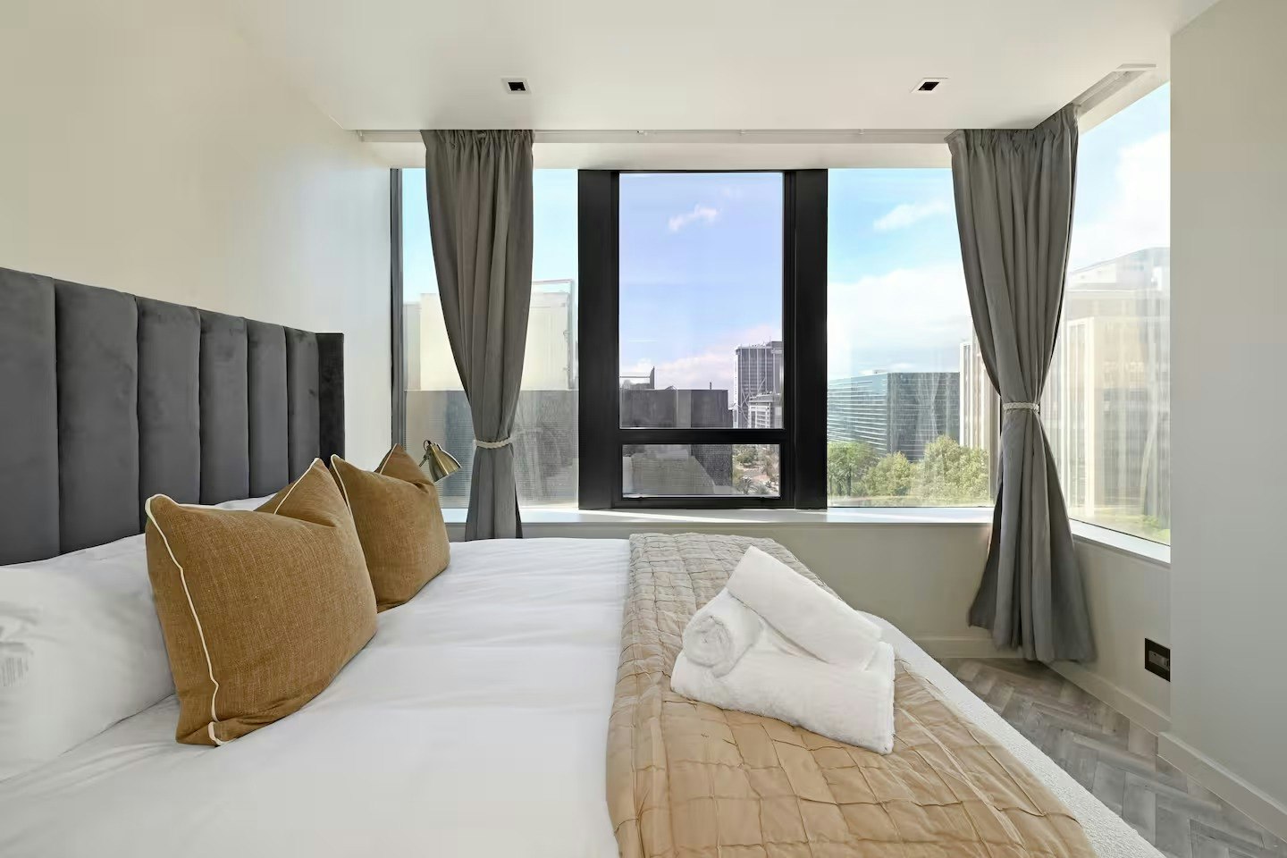 Skye @ Foreshore Place image no 17 of 27