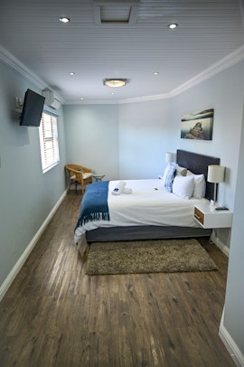 Bloubergstrand Accommodation at  | Viya