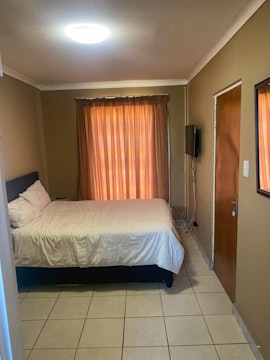 Mpumalanga Accommodation at Khutsong Lodge | Viya