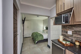 Northern Suburbs Accommodation at Peppertree Place | Viya