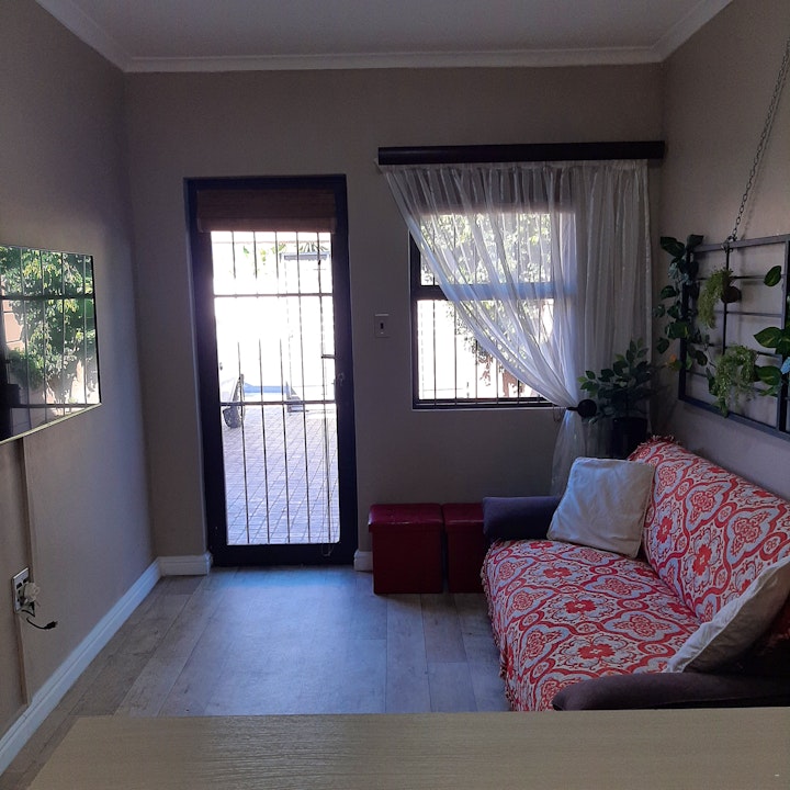 Cape Town Accommodation at Walter Levy 9 | Viya