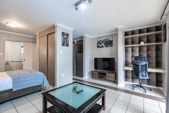 Midrand Accommodation at Dainfern K Luxe Apartment | Viya