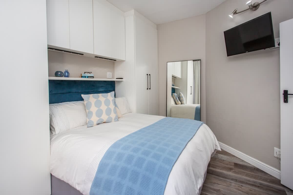 Luxe 2 bed-2 bath Oasis image no 36 of 58