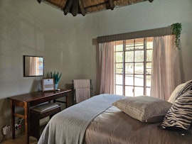 Kruger National Park South Accommodation at Mbuni Bush Cottage | Viya