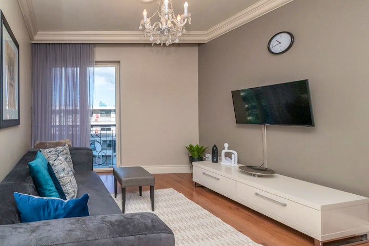 Cape Town Accommodation at 803 Cape Royale | Viya