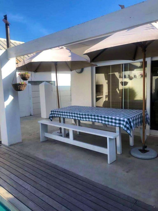 Hermanus Accommodation at  | Viya