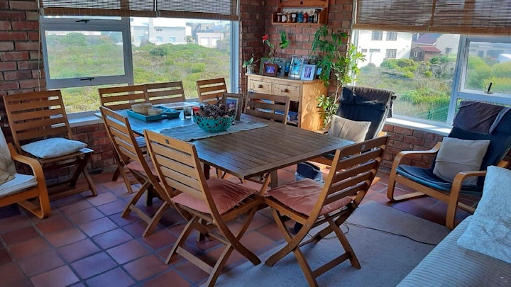 Western Cape Accommodation at Disaweg Strandhuis | Viya