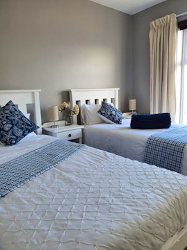 Struisbaai Accommodation at Tides 22 | Viya