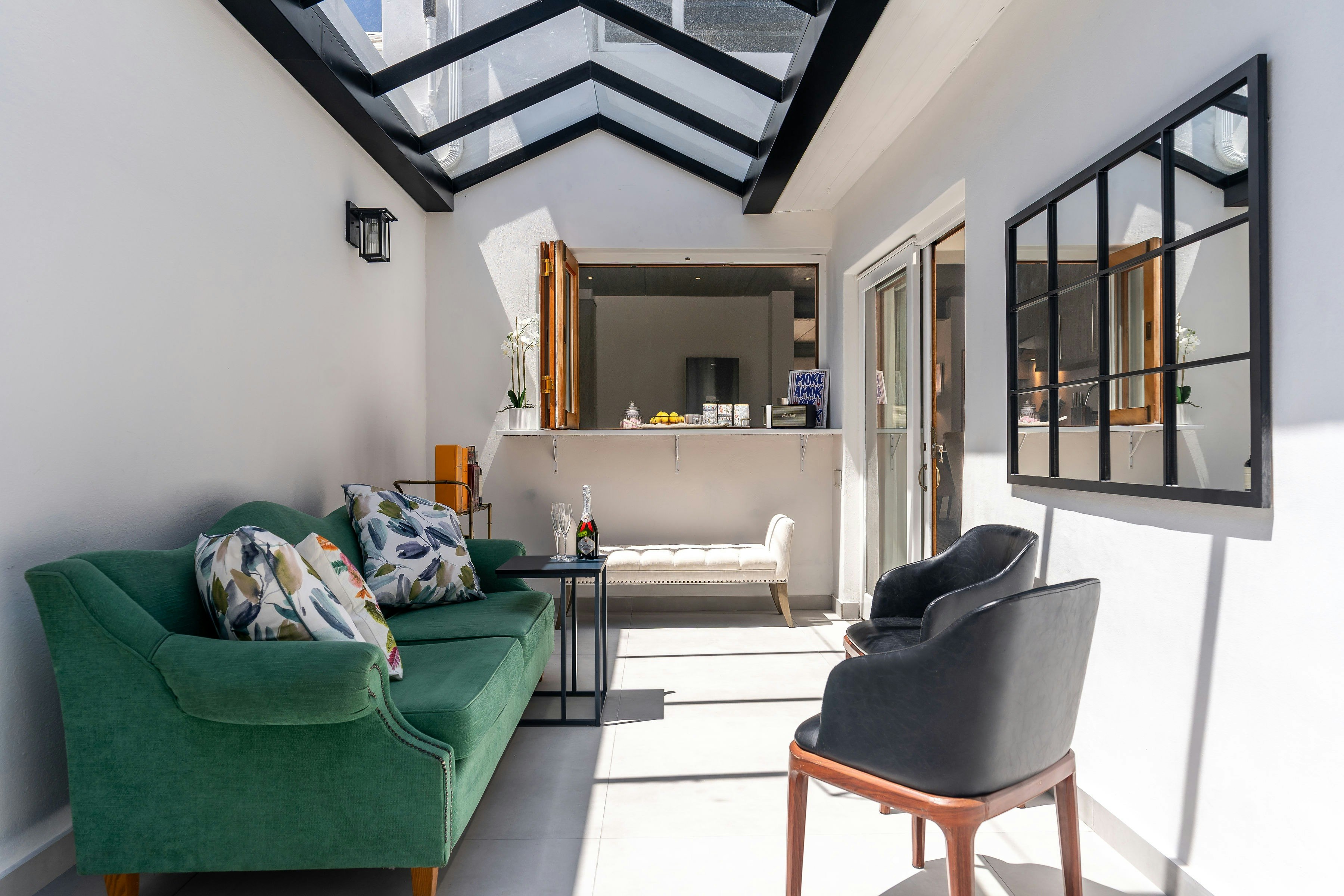 Modern Rustic Gem at the Foot of Table Mountain image no 6 of 32