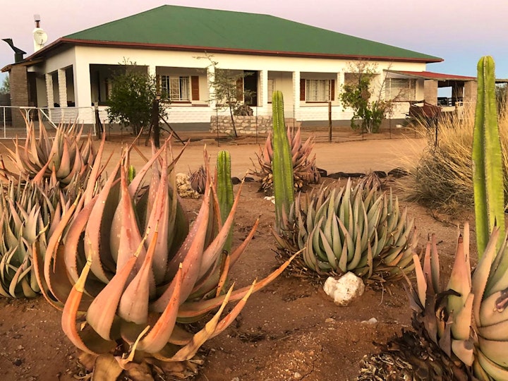 Northern Cape Accommodation at Vyfbeker Farmstay | Viya