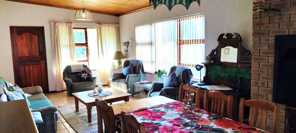 Hermanus Accommodation at  | Viya