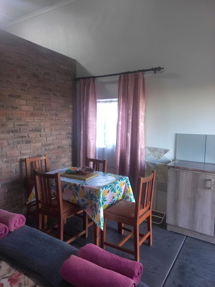 Karoo Accommodation at Gemsbokfontein Gasteplaas | Viya