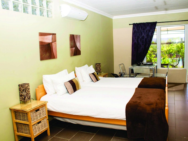 Karoo Accommodation at Haus Holzapfel | Viya