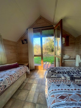 Garden Route Accommodation at River Magic Cottages - Back Track | Viya