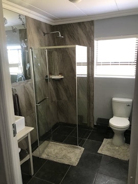 Struisbaai Accommodation at Tornynstraat 19 | Viya