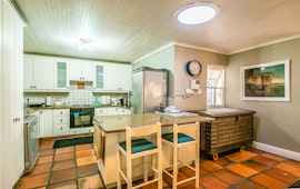 Southern Suburbs Accommodation at Inn-Style Guest House | Viya