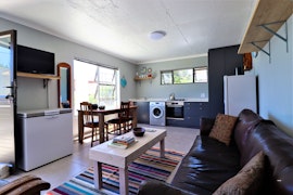 Gansbaai Accommodation at De Kelders Huis | Viya