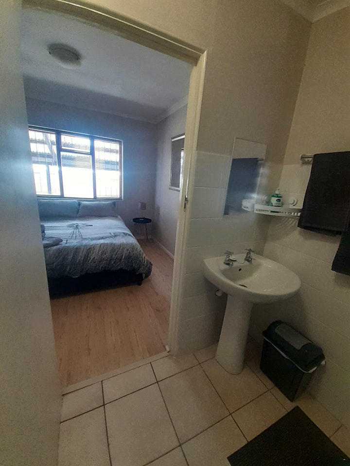Western Cape Accommodation at Synergy Self Catering | Viya