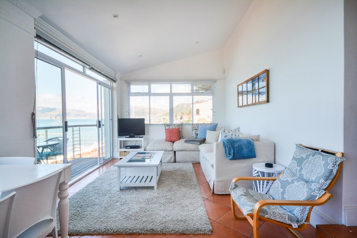 Western Cape Accommodation at Oceanfront Penthouse | Viya