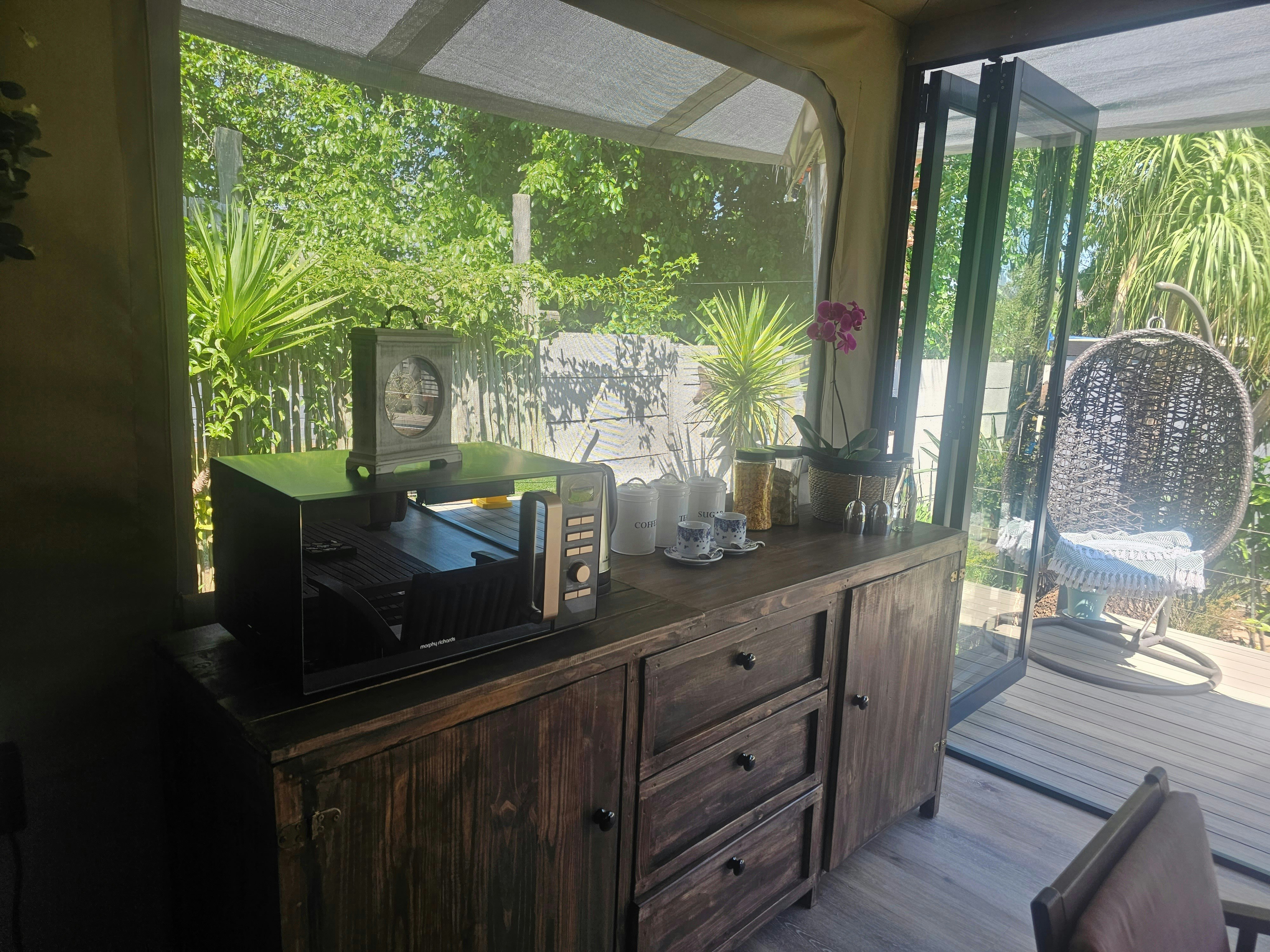 Rose cottage Luxury Tented Suite image no 16 of 25