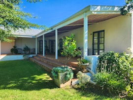 Garden Route Accommodation at Oude Eik Guest House | Viya