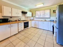 Garden Route Accommodation at Lagoon Beach Apartment | Viya