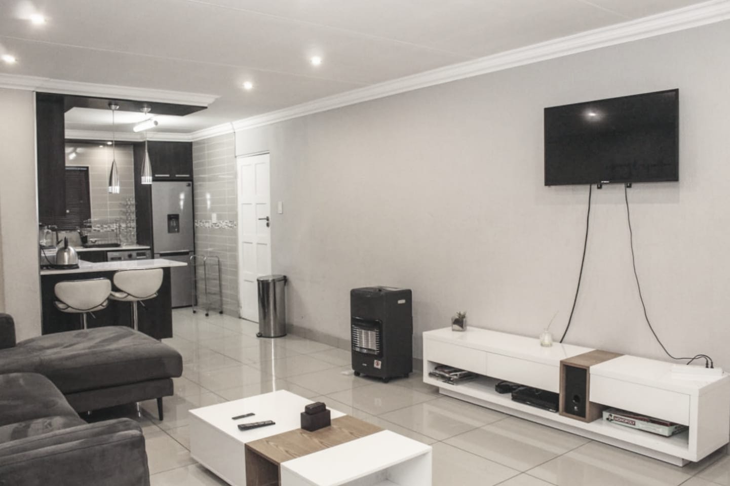 Accommodation Near MTN Nasrec Expo Centre | LekkeSlaap