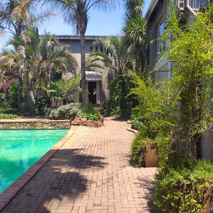 Loskop Valley Accommodation at Blue Sparrow Guest House | Viya