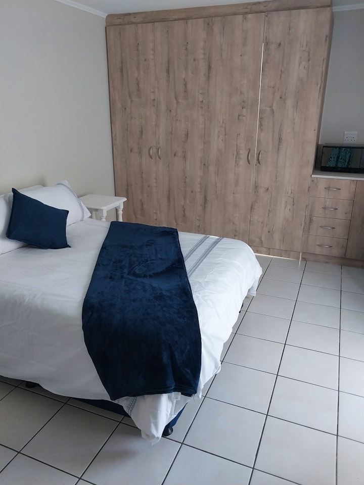 Cape Town Accommodation at Neptune | Viya