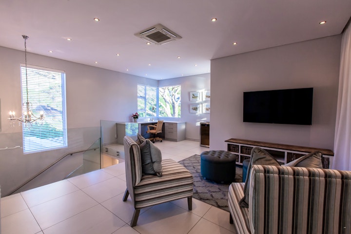 Cape Town Accommodation at Villa on 1st Crescent | Viya