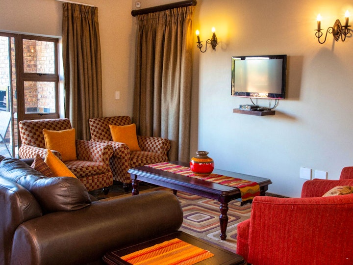 Limpopo Accommodation at Makhato Lodge 72 | Viya